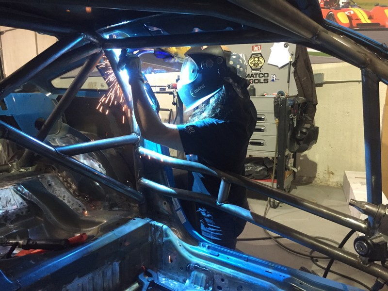 Illustration for article titled What It Takes To Gamble Everything You Have To Go Build Race Cars Like A True Badass